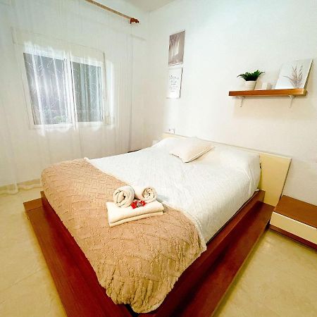 Apartamento centro playa estación de tren Málaga Exterior foto