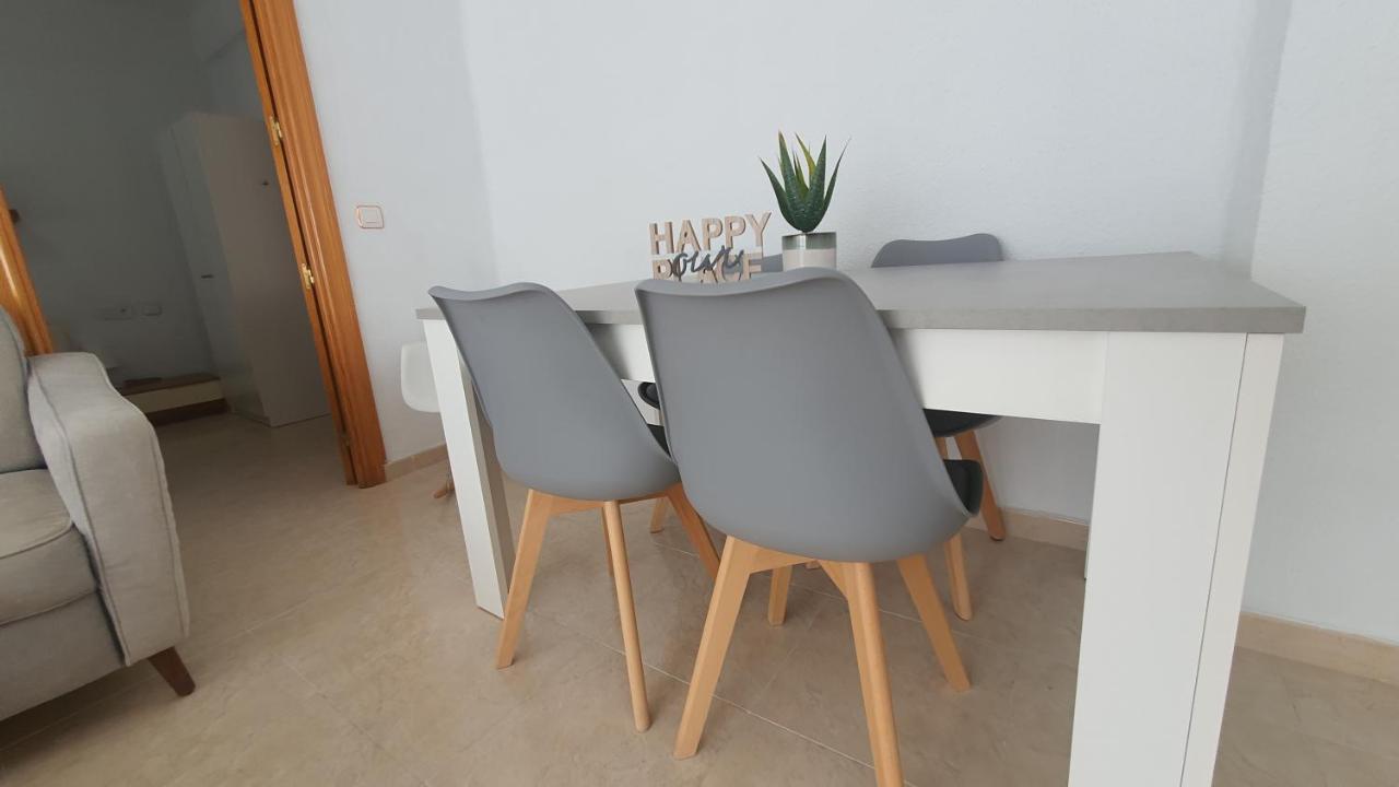 Apartamento centro playa estación de tren Málaga Exterior foto