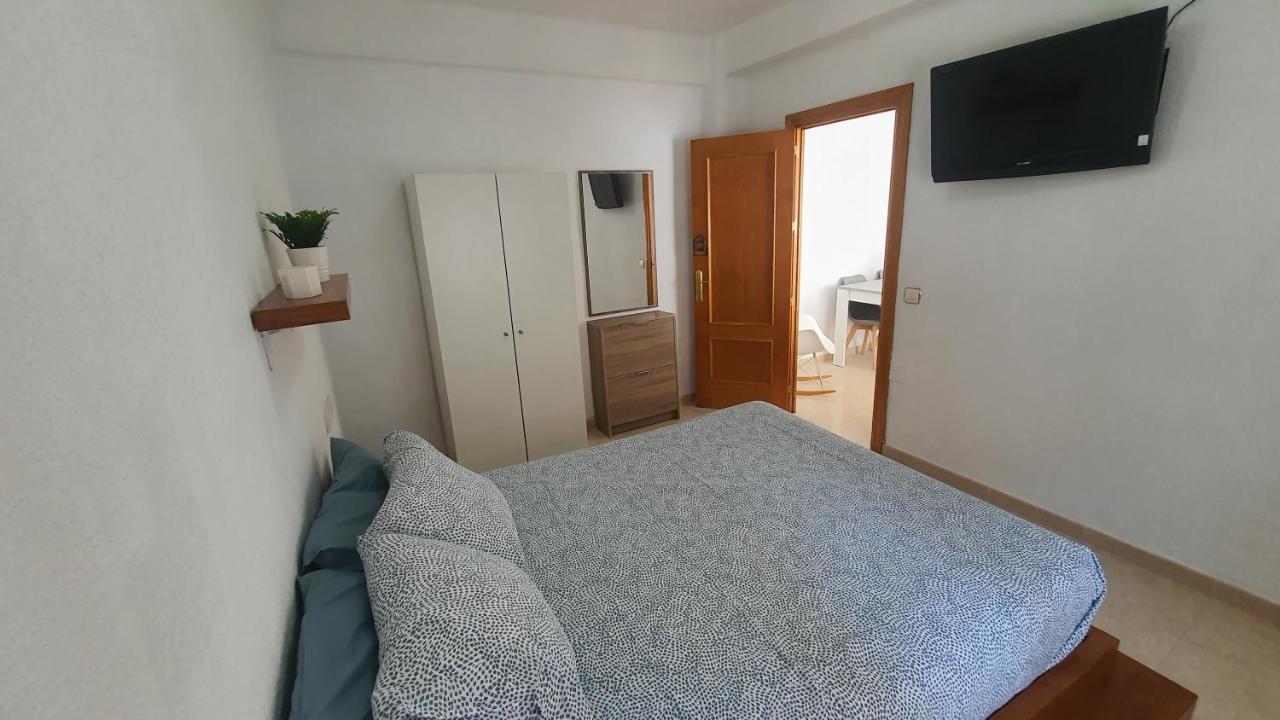 Apartamento centro playa estación de tren Málaga Exterior foto
